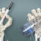 Desarrollan mano robótica con huesos, ligamentos y tendones mediante impresión 3D